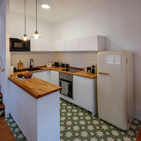 Apartament Cargol Διαμέρισμα *